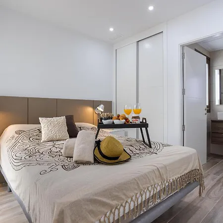 Laguna Veintidos Villa *